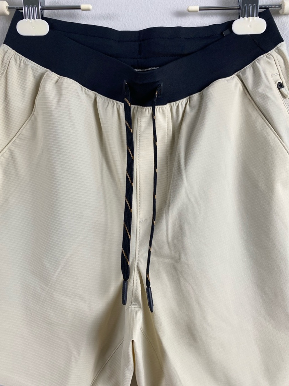 Rhone Invictus Ripstop Performance Short | Unlined | 7” Inseam, Sandstone - Picture 3 of 16